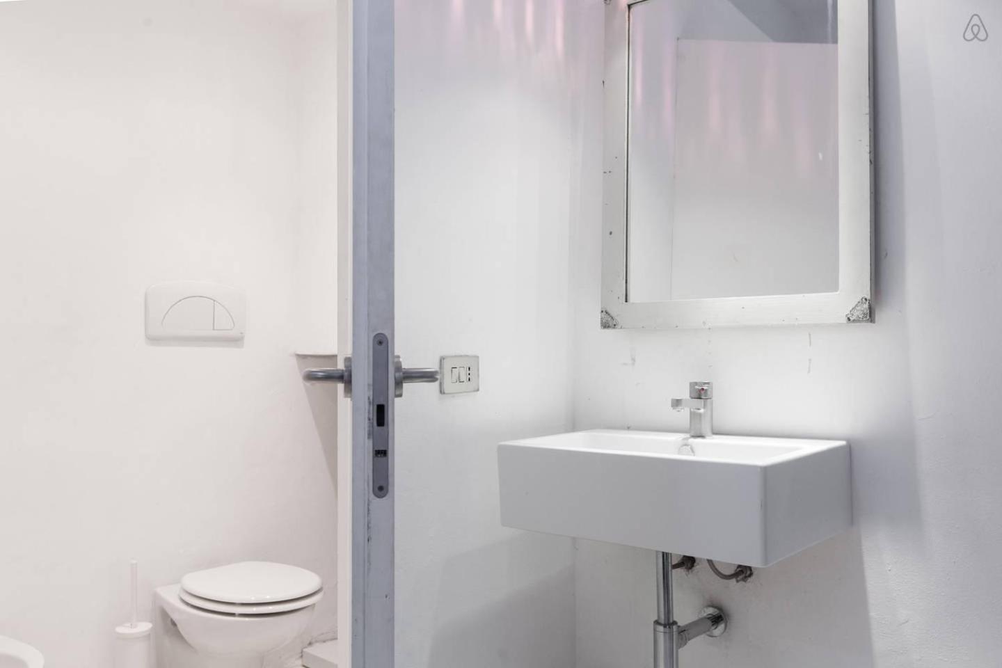 ApArt Hotel Lupetta 5 Milano Rum bild